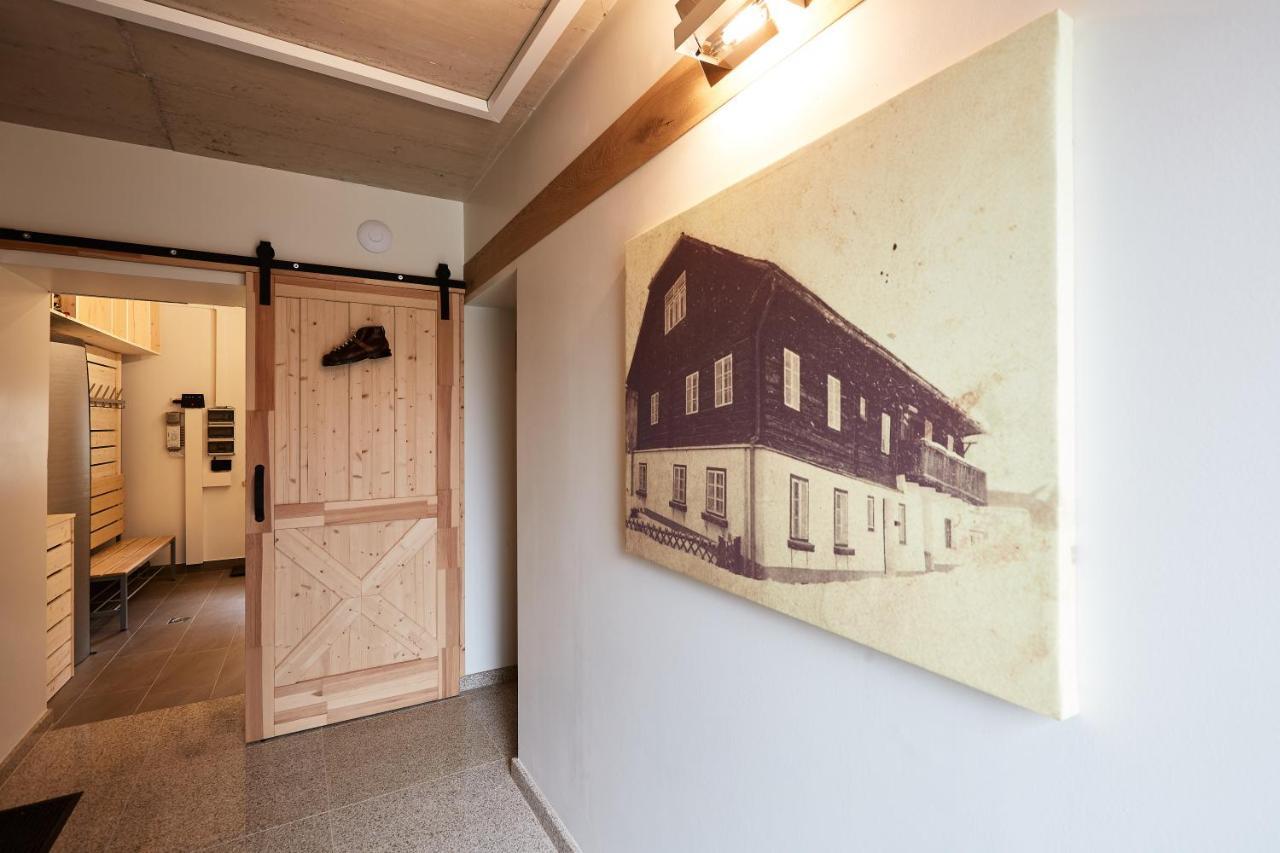 Hs - Rockhaus Aparthotel Pruggern Buitenkant foto